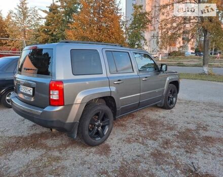 Джип Патриот 2013 в Кропивницком (Кировограде) на Automoto.ua Серый Джип Патриот, объемом двигателя 2.36 л и пробегом 215 тыс. км за 9000 $, фото 5 на Automoto.ua