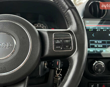 Серый Джип Патриот, объемом двигателя 2.36 л и пробегом 185 тыс. км за 9300 $, фото 9 на Automoto.ua