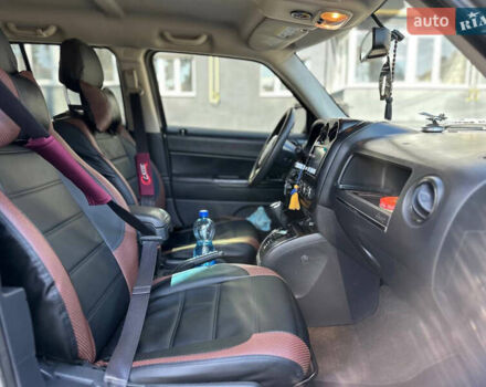 Серый Джип Патриот, объемом двигателя 2 л и пробегом 111 тыс. км за 10000 $, фото 16 на Automoto.ua