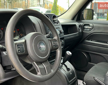 Серый Джип Патриот, объемом двигателя 2.4 л и пробегом 153 тыс. км за 10300 $, фото 9 на Automoto.ua