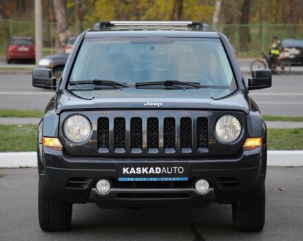 Серый Джип Патриот, объемом двигателя 2.4 л и пробегом 230 тыс. км за 9600 $, фото 1 на Automoto.ua