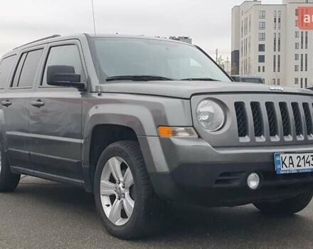 Серый Джип Патриот, объемом двигателя 2.36 л и пробегом 145 тыс. км за 8000 $, фото 1 на Automoto.ua