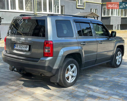 Серый Джип Патриот, объемом двигателя 2 л и пробегом 111 тыс. км за 10000 $, фото 5 на Automoto.ua