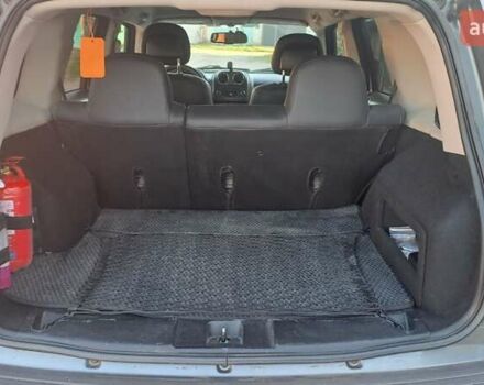 Джип Патриот 2013 в Кропивницком (Кировограде) на Automoto.ua Серый Джип Патриот, объемом двигателя 2.36 л и пробегом 215 тыс. км за 9000 $, фото 2 на Automoto.ua