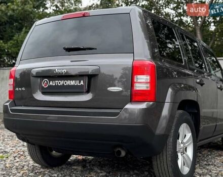 Серый Джип Патриот, объемом двигателя 2.36 л и пробегом 122 тыс. км за 10990 $, фото 4 на Automoto.ua