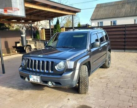 Сірий Джип Patriot, об'ємом двигуна 2.36 л та пробігом 160 тис. км за 11500 $, фото 1 на Automoto.ua