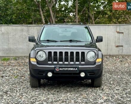Серый Джип Патриот, объемом двигателя 2.36 л и пробегом 122 тыс. км за 10990 $, фото 2 на Automoto.ua