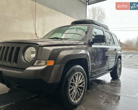 Серый Джип Патриот, объемом двигателя 2.36 л и пробегом 190 тыс. км за 9150 $, фото 3 на Automoto.ua