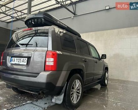 Серый Джип Патриот, объемом двигателя 2.36 л и пробегом 190 тыс. км за 9150 $, фото 7 на Automoto.ua