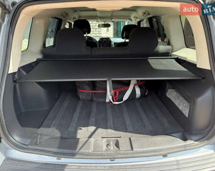 Серый Джип Патриот, объемом двигателя 2.36 л и пробегом 134 тыс. км за 10000 $, фото 8 на Automoto.ua