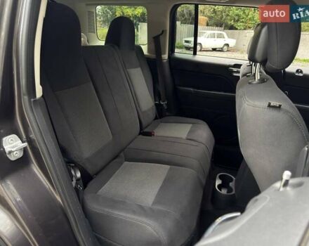 Серый Джип Патриот, объемом двигателя 2.36 л и пробегом 122 тыс. км за 10990 $, фото 11 на Automoto.ua