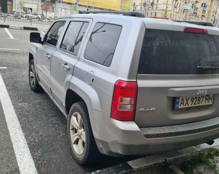 Сірий Джип Patriot, об'ємом двигуна 2.36 л та пробігом 200 тис. км за 10000 $, фото 23 на Automoto.ua