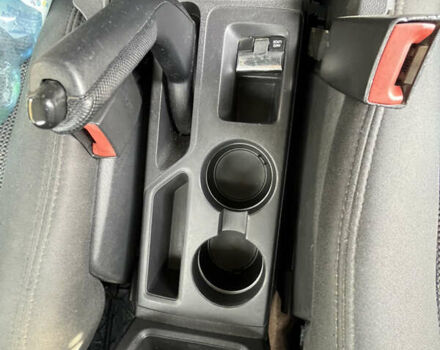 Сірий Джип Patriot, об'ємом двигуна 2.36 л та пробігом 200 тис. км за 9800 $, фото 3 на Automoto.ua