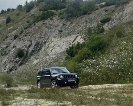 Джип Патриот 2014 в Яворове на Automoto.ua Серый Джип Патриот, объемом двигателя 2.36 л и пробегом 190 тыс. км за 9000 $, фото 1 на Automoto.ua