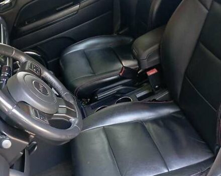 Серый Джип Патриот, объемом двигателя 2.4 л и пробегом 214 тыс. км за 9999 $, фото 6 на Automoto.ua