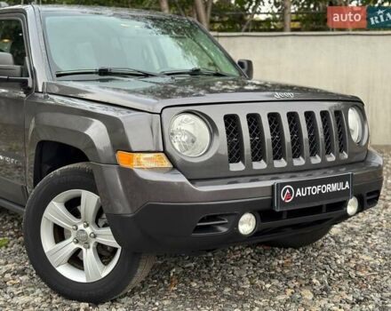Серый Джип Патриот, объемом двигателя 2.36 л и пробегом 122 тыс. км за 10990 $, фото 1 на Automoto.ua