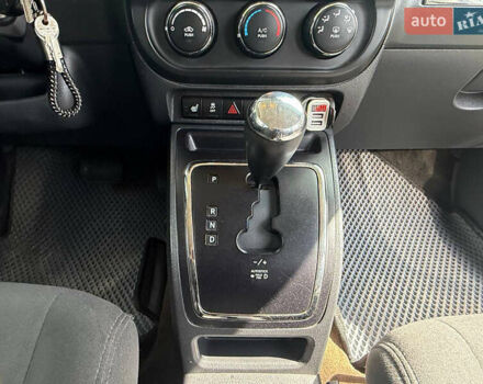 Серый Джип Патриот, объемом двигателя 2.36 л и пробегом 134 тыс. км за 10000 $, фото 4 на Automoto.ua