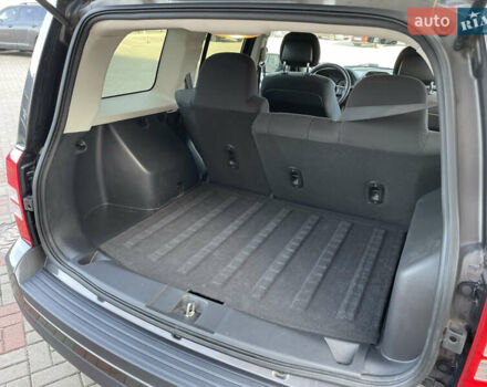 Серый Джип Патриот, объемом двигателя 2.36 л и пробегом 161 тыс. км за 9950 $, фото 30 на Automoto.ua