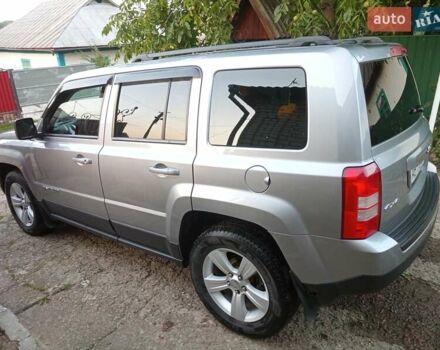 Серый Джип Патриот, объемом двигателя 2.4 л и пробегом 107 тыс. км за 10700 $, фото 1 на Automoto.ua