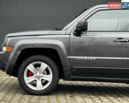 Серый Джип Патриот, объемом двигателя 2.36 л и пробегом 213 тыс. км за 9800 $, фото 4 на Automoto.ua