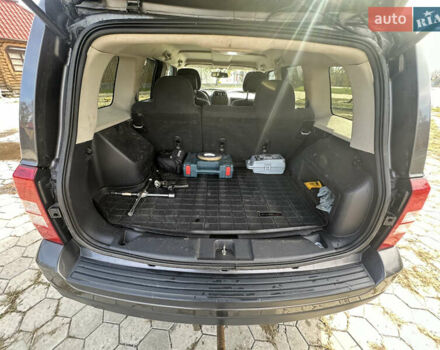 Серый Джип Патриот, объемом двигателя 2.36 л и пробегом 230 тыс. км за 9000 $, фото 13 на Automoto.ua