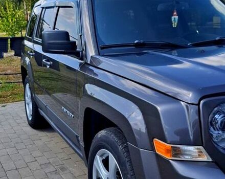 Серый Джип Патриот, объемом двигателя 2.4 л и пробегом 154 тыс. км за 11000 $, фото 3 на Automoto.ua