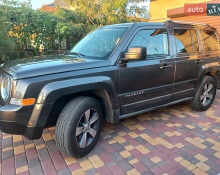 Серый Джип Патриот, объемом двигателя 2.36 л и пробегом 83 тыс. км за 11800 $, фото 6 на Automoto.ua