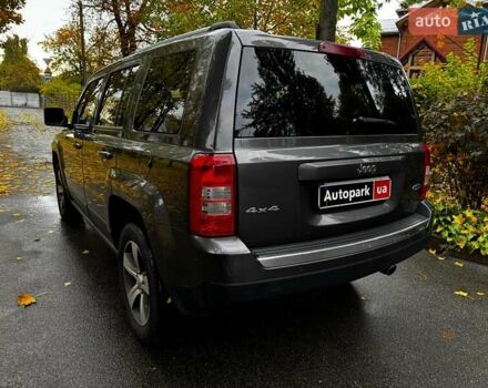 Джип Патриот 2015 в Киеве на Automoto.ua Серый Джип Патриот, объемом двигателя 2.4 л и пробегом 159 тыс. км за 11590 $, фото 7 на Automoto.ua