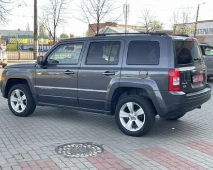 Сірий Джип Patriot, об'ємом двигуна 2.4 л та пробігом 161 тис. км за 10500 $, фото 3 на Automoto.ua