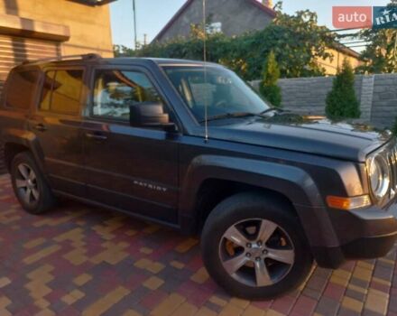 Серый Джип Патриот, объемом двигателя 2.36 л и пробегом 83 тыс. км за 11800 $, фото 4 на Automoto.ua