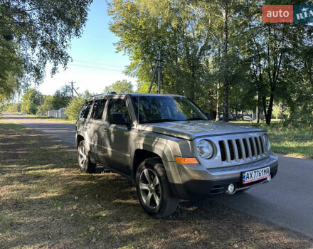 Серый Джип Патриот, объемом двигателя 2.36 л и пробегом 91 тыс. км за 13200 $, фото 5 на Automoto.ua