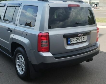 Сірий Джип Patriot, об'ємом двигуна 2.4 л та пробігом 78 тис. км за 10500 $, фото 1 на Automoto.ua