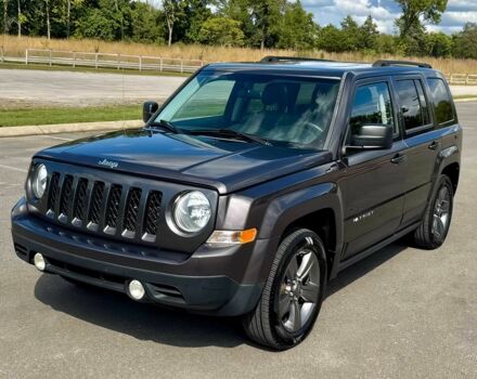 Сірий Джип Patriot, об'ємом двигуна 2 л та пробігом 76 тис. км за 3400 $, фото 2 на Automoto.ua