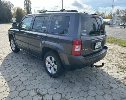 Серый Джип Патриот, объемом двигателя 2.4 л и пробегом 230 тыс. км за 9500 $, фото 1 на Automoto.ua