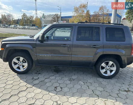 Серый Джип Патриот, объемом двигателя 2.36 л и пробегом 230 тыс. км за 9000 $, фото 2 на Automoto.ua