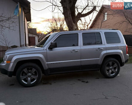 Серый Джип Патриот, объемом двигателя 2.4 л и пробегом 143 тыс. км за 12600 $, фото 7 на Automoto.ua