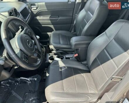 Серый Джип Патриот, объемом двигателя 2.36 л и пробегом 73 тыс. км за 1500 $, фото 8 на Automoto.ua