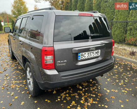 Серый Джип Патриот, объемом двигателя 2.36 л и пробегом 200 тыс. км за 8500 $, фото 5 на Automoto.ua