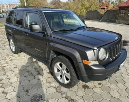 Серый Джип Патриот, объемом двигателя 2.4 л и пробегом 230 тыс. км за 9500 $, фото 4 на Automoto.ua