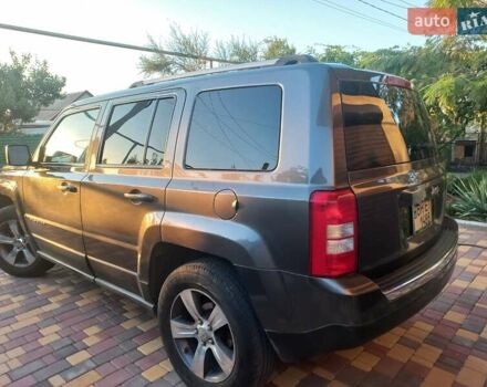 Серый Джип Патриот, объемом двигателя 2.36 л и пробегом 83 тыс. км за 11800 $, фото 5 на Automoto.ua