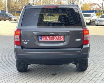 Сірий Джип Patriot, об'ємом двигуна 2.4 л та пробігом 161 тис. км за 10500 $, фото 6 на Automoto.ua