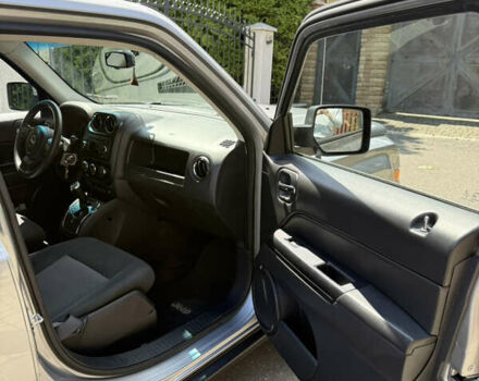 Сірий Джип Patriot, об'ємом двигуна 2.4 л та пробігом 170 тис. км за 9500 $, фото 18 на Automoto.ua