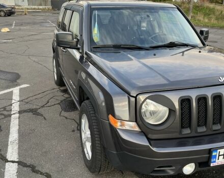 Серый Джип Патриот, объемом двигателя 2.4 л и пробегом 175 тыс. км за 10500 $, фото 1 на Automoto.ua