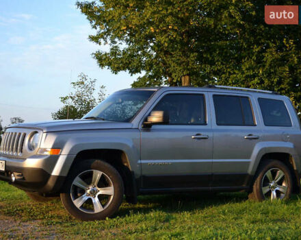 Сірий Джип Patriot, об'ємом двигуна 2.4 л та пробігом 170 тис. км за 13300 $, фото 4 на Automoto.ua