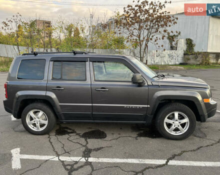 Серый Джип Патриот, объемом двигателя 2.36 л и пробегом 175 тыс. км за 11000 $, фото 8 на Automoto.ua