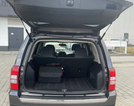 Сірий Джип Patriot, об'ємом двигуна 2.36 л та пробігом 197 тис. км за 11500 $, фото 23 на Automoto.ua