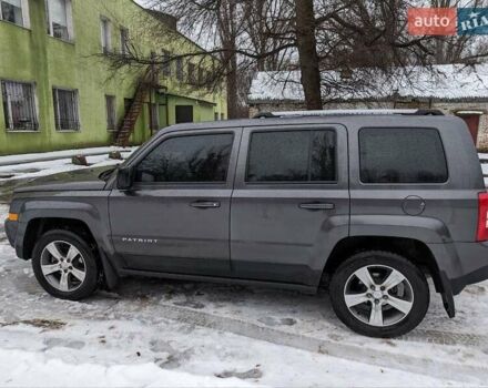 Джип Патриот 2016 в Каменское - Днепродзержинск на Automoto.ua Серый Джип Патриот, объемом двигателя 2.36 л и пробегом 105 тыс. км за 11500 $, фото 3 на Automoto.ua