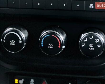 Серый Джип Патриот, объемом двигателя 2 л и пробегом 97 тыс. км за 10750 $, фото 10 на Automoto.ua