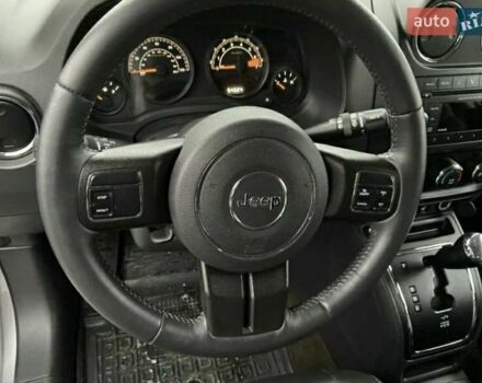 Серый Джип Патриот, объемом двигателя 2 л и пробегом 99 тыс. км за 12300 $, фото 6 на Automoto.ua