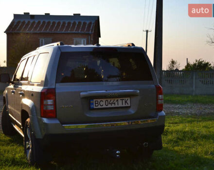 Сірий Джип Patriot, об'ємом двигуна 2.4 л та пробігом 170 тис. км за 13300 $, фото 5 на Automoto.ua